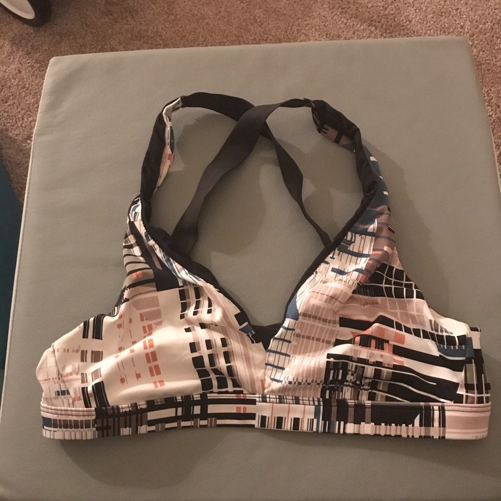 VS Sport sportsbra